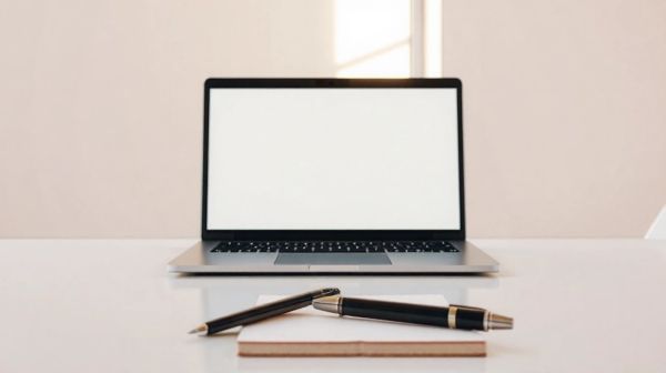 10 étapes essentielles pour lancer votre site web avec succès